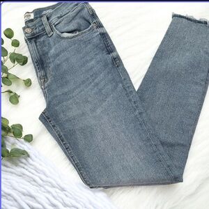 Kensie Vintage Luxe Women's “The Kelsey” High Rise Blue Skinny Jeans